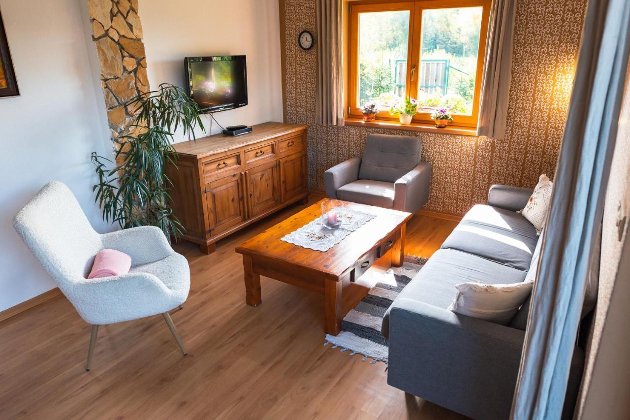 River Cottage Bešeňová Eksteriør billede